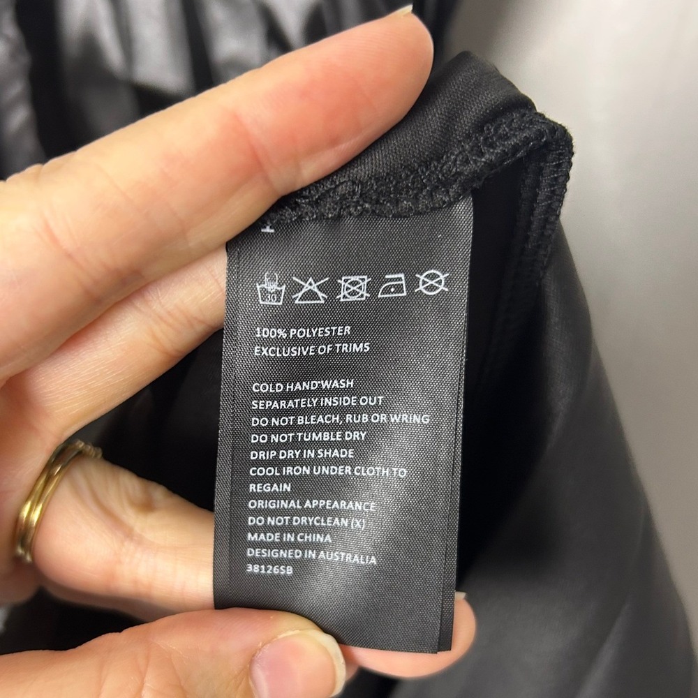 NEW Bardot Rada Pleat Skirt Black Faux Leather Midi Size 6 Retro‎ edgy statement - Picture 7 of 8